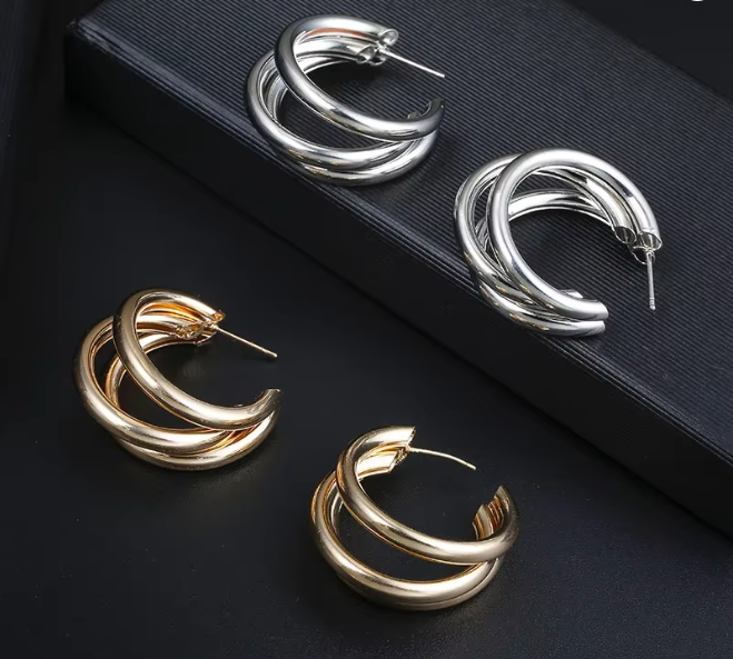 Selene Triple Hoop Earrings – Golden Moon Curve