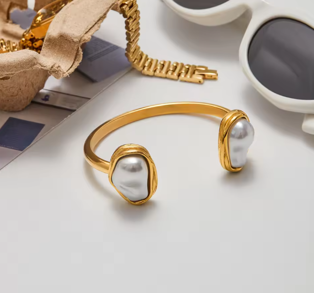 Thalassa Pearl Cuff – Open Gold Pearl Bracelet
